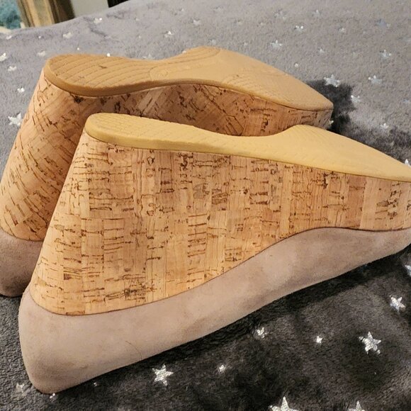 Stuart Weitzman Beige Suede Anna Cork Wedge Platform Peep Toe Pumps Size 9 - Picture 10 of 13